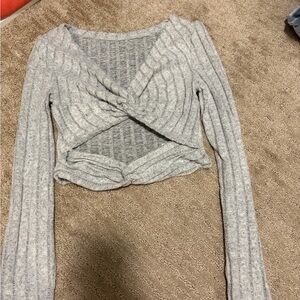 SHEIN Light Gray Ribbed Twist-Front Long Sleeve Crop Top